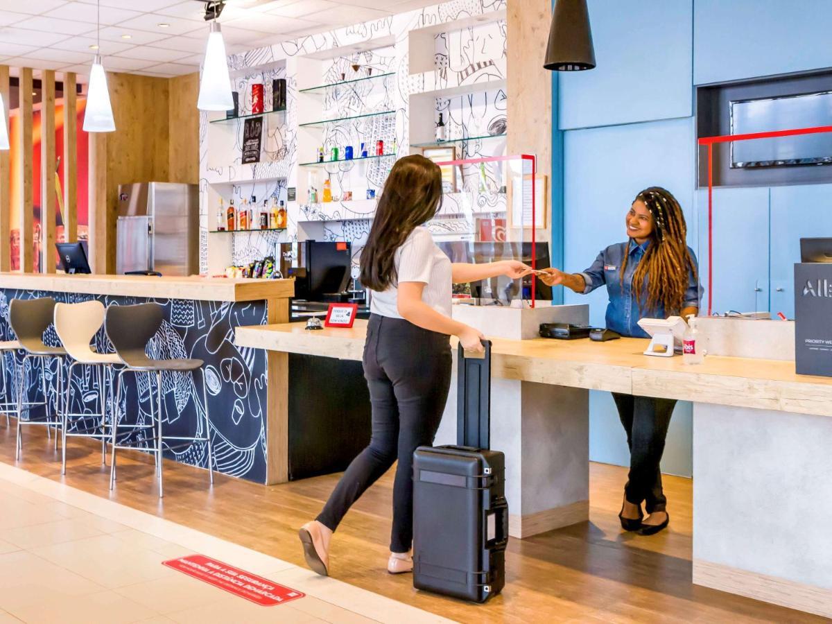 Ibis Uberaba Exterior foto
